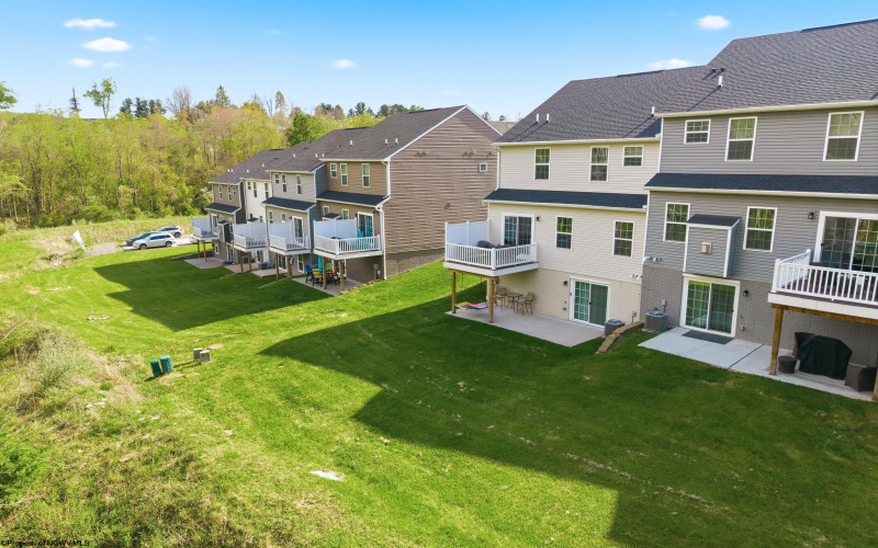 110 Magisk Lane, Morgantown, West Virginia 26501, 3 Bedrooms Bedrooms, 7 Rooms Rooms,3 BathroomsBathrooms,Single Family Attached,For Sale,Magisk,10164459