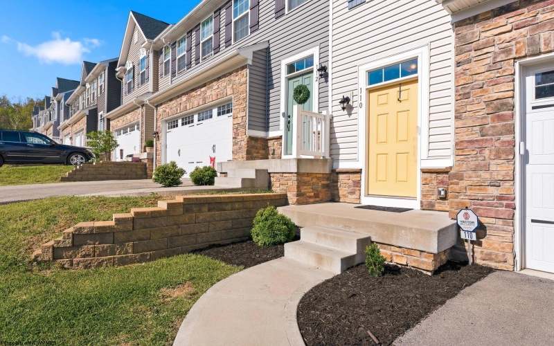 110 Magisk Lane, Morgantown, West Virginia 26501, 3 Bedrooms Bedrooms, 7 Rooms Rooms,3 BathroomsBathrooms,Single Family Attached,For Sale,Magisk,10164459