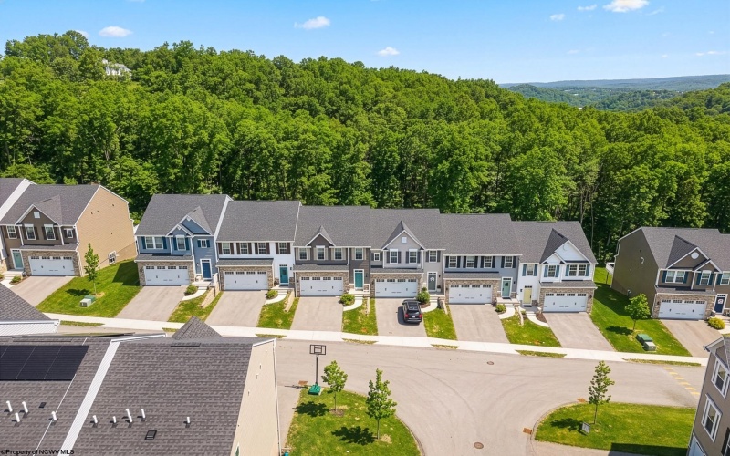 110 Magisk Lane, Morgantown, West Virginia 26501, 3 Bedrooms Bedrooms, 7 Rooms Rooms,3 BathroomsBathrooms,Single Family Attached,For Sale,Magisk,10164459