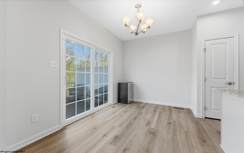 110 Magisk Lane, Morgantown, West Virginia 26501, 3 Bedrooms Bedrooms, 7 Rooms Rooms,3 BathroomsBathrooms,Single Family Attached,For Sale,Magisk,10164459