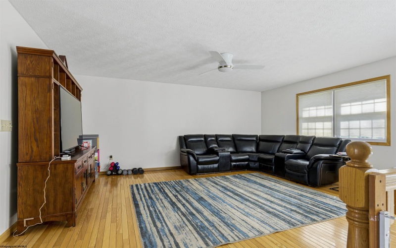 99 Summit Court, Bruceton Mills, West Virginia 26525, 3 Bedrooms Bedrooms, 8 Rooms Rooms,3 BathroomsBathrooms,Single Family Detached,For Sale,Summit,10164462