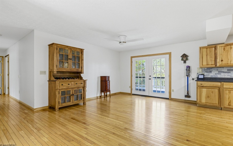 99 Summit Court, Bruceton Mills, West Virginia 26525, 3 Bedrooms Bedrooms, 8 Rooms Rooms,3 BathroomsBathrooms,Single Family Detached,For Sale,Summit,10164462