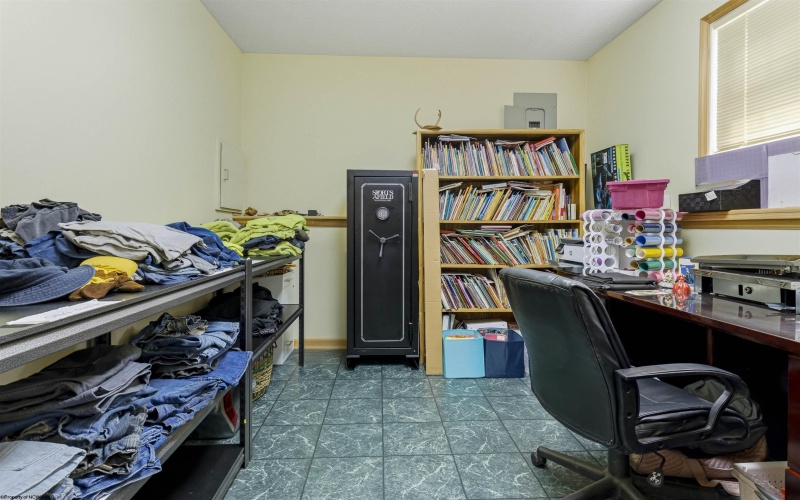 99 Summit Court, Bruceton Mills, West Virginia 26525, 3 Bedrooms Bedrooms, 8 Rooms Rooms,3 BathroomsBathrooms,Single Family Detached,For Sale,Summit,10164462