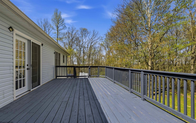 99 Summit Court, Bruceton Mills, West Virginia 26525, 3 Bedrooms Bedrooms, 8 Rooms Rooms,3 BathroomsBathrooms,Single Family Detached,For Sale,Summit,10164462