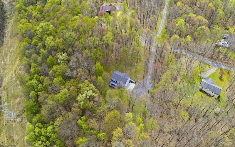 99 Summit Court, Bruceton Mills, West Virginia 26525, 3 Bedrooms Bedrooms, 8 Rooms Rooms,3 BathroomsBathrooms,Single Family Detached,For Sale,Summit,10164462