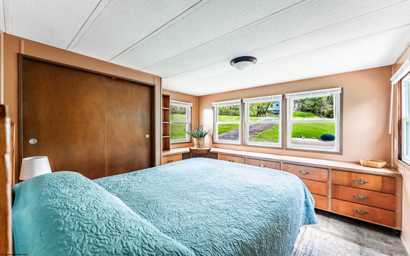 134 Levels Road, Fairmont, West Virginia 26554-0000, 2 Bedrooms Bedrooms, 5 Rooms Rooms,1 BathroomBathrooms,Single Family Detached,For Sale,Levels,10164461