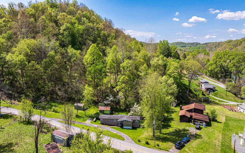 134 Levels Road, Fairmont, West Virginia 26554-0000, 2 Bedrooms Bedrooms, 5 Rooms Rooms,1 BathroomBathrooms,Single Family Detached,For Sale,Levels,10164461