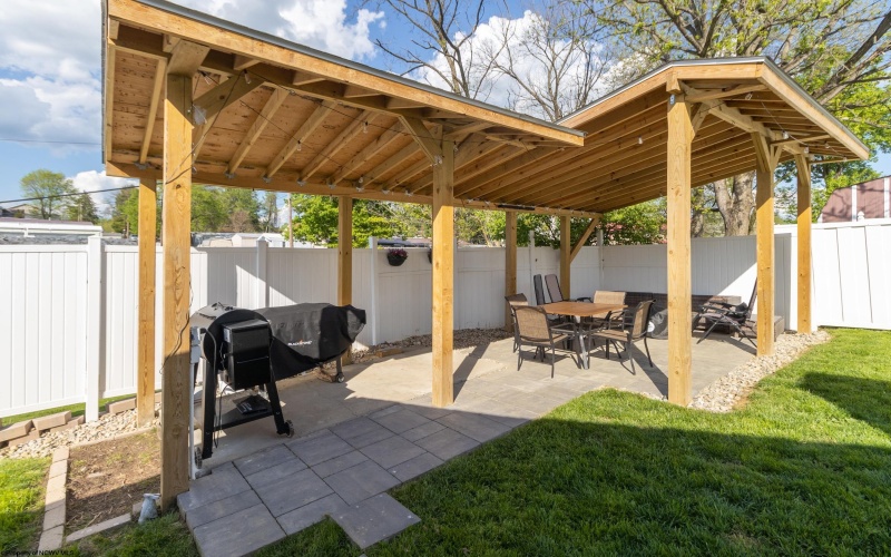 536 Herman Avenue, Star City, West Virginia 26505, 3 Bedrooms Bedrooms, 5 Rooms Rooms,2 BathroomsBathrooms,Single Family Detached,For Sale,Herman,10164460