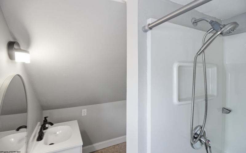 536 Herman Avenue, Star City, West Virginia 26505, 3 Bedrooms Bedrooms, 5 Rooms Rooms,2 BathroomsBathrooms,Single Family Detached,For Sale,Herman,10164460