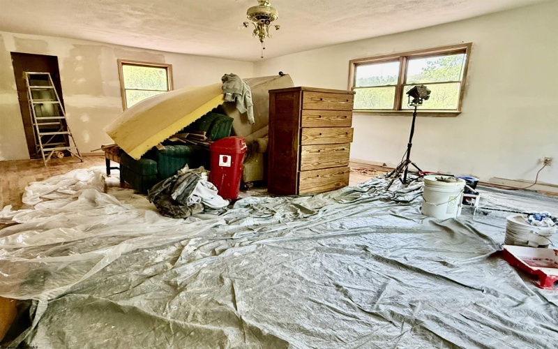 8613 Georgetown Road, Roanoke, West Virginia 26447, 5 Bedrooms Bedrooms, 9 Rooms Rooms,3 BathroomsBathrooms,Single Family Detached,For Sale,Georgetown,10164465