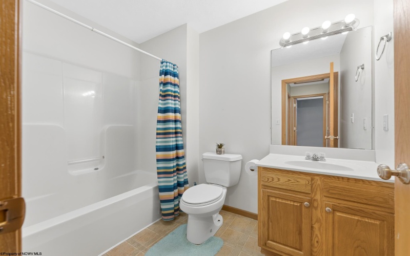 840 Quadrilla Street, Morgantown, West Virginia 26505, 3 Bedrooms Bedrooms, 6 Rooms Rooms,2 BathroomsBathrooms,Single Family Attached,For Sale,Quadrilla,10164464