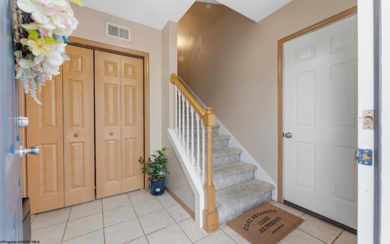 840 Quadrilla Street, Morgantown, West Virginia 26505, 3 Bedrooms Bedrooms, 6 Rooms Rooms,2 BathroomsBathrooms,Single Family Attached,For Sale,Quadrilla,10164464