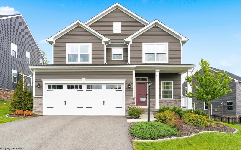 39 David Lane, Morgantown, West Virginia 26505, 4 Bedrooms Bedrooms, 6 Rooms Rooms,2 BathroomsBathrooms,Single Family Detached,For Sale,David,10164467