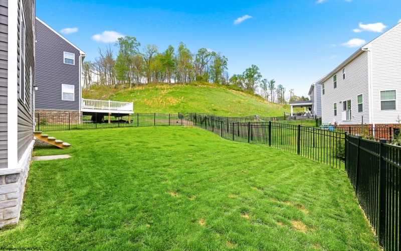 39 David Lane, Morgantown, West Virginia 26505, 4 Bedrooms Bedrooms, 6 Rooms Rooms,2 BathroomsBathrooms,Single Family Detached,For Sale,David,10164467