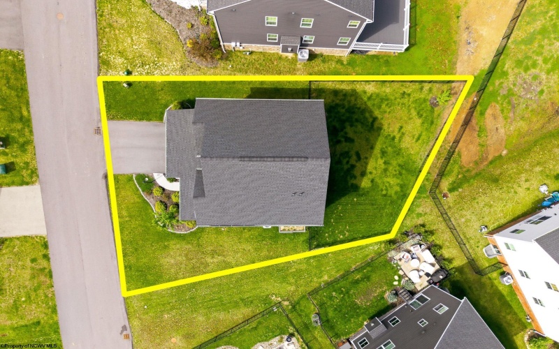 39 David Lane, Morgantown, West Virginia 26505, 4 Bedrooms Bedrooms, 6 Rooms Rooms,2 BathroomsBathrooms,Single Family Detached,For Sale,David,10164467