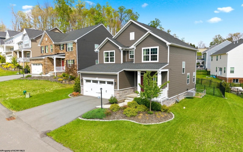 39 David Lane, Morgantown, West Virginia 26505, 4 Bedrooms Bedrooms, 6 Rooms Rooms,2 BathroomsBathrooms,Single Family Detached,For Sale,David,10164467