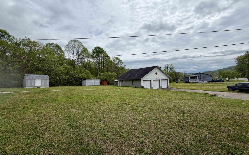 1606 Old Mill Road, Weston, West Virginia 26452, 3 Bedrooms Bedrooms, 7 Rooms Rooms,1 BathroomBathrooms,Single Family Detached,For Sale,Old Mill,10164468