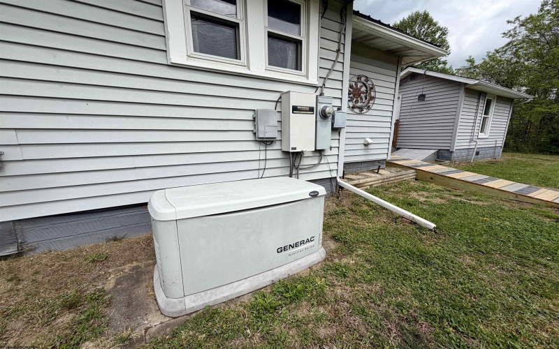 1606 Old Mill Road, Weston, West Virginia 26452, 3 Bedrooms Bedrooms, 7 Rooms Rooms,1 BathroomBathrooms,Single Family Detached,For Sale,Old Mill,10164468