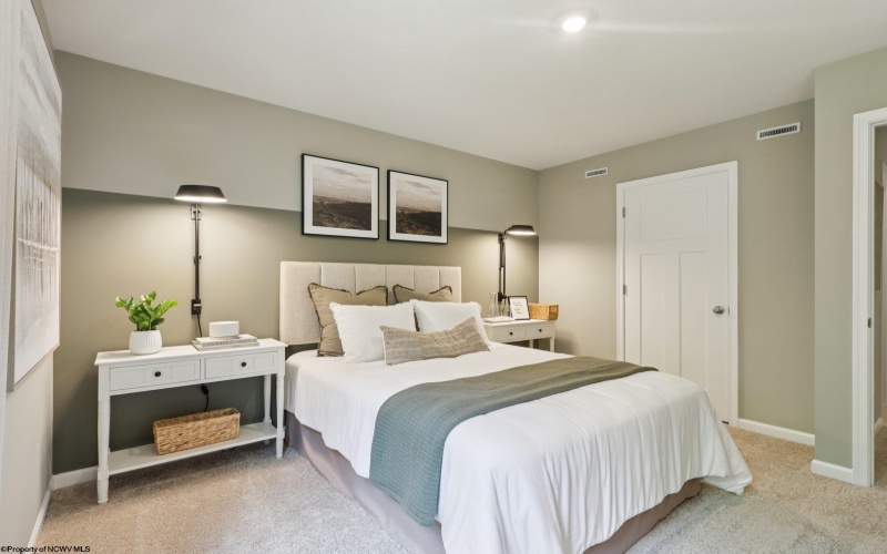 910 Bunker Court, Maidsville, West Virginia 26541, 4 Bedrooms Bedrooms, 8 Rooms Rooms,2 BathroomsBathrooms,Single Family Detached,For Sale,Bunker,10164469