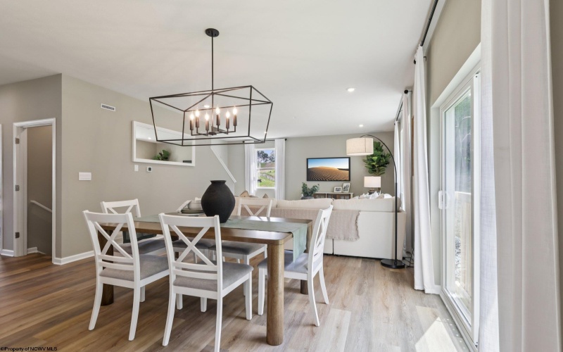 910 Bunker Court, Maidsville, West Virginia 26541, 4 Bedrooms Bedrooms, 8 Rooms Rooms,2 BathroomsBathrooms,Single Family Detached,For Sale,Bunker,10164469