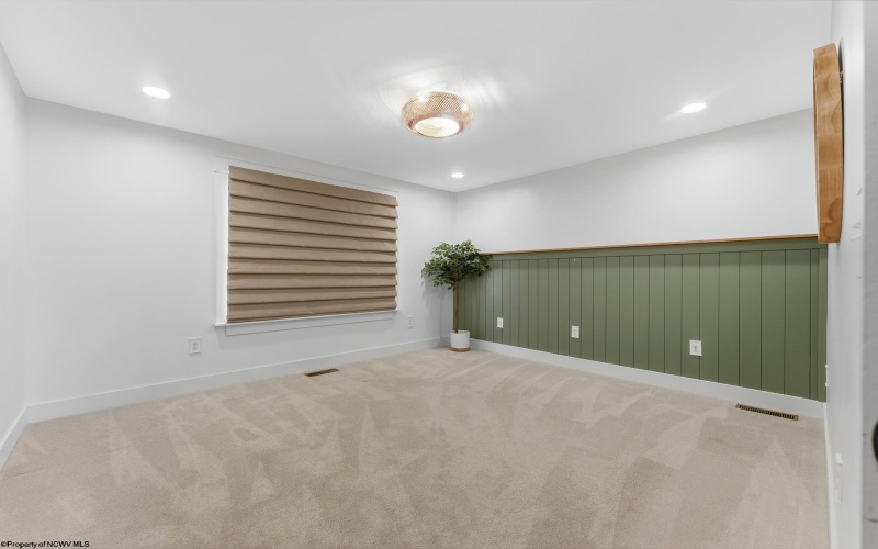 488 Wisconsin Avenue, Westover, West Virginia 26501, 3 Bedrooms Bedrooms, 7 Rooms Rooms,2 BathroomsBathrooms,Single Family Detached,For Sale,Wisconsin,10164473