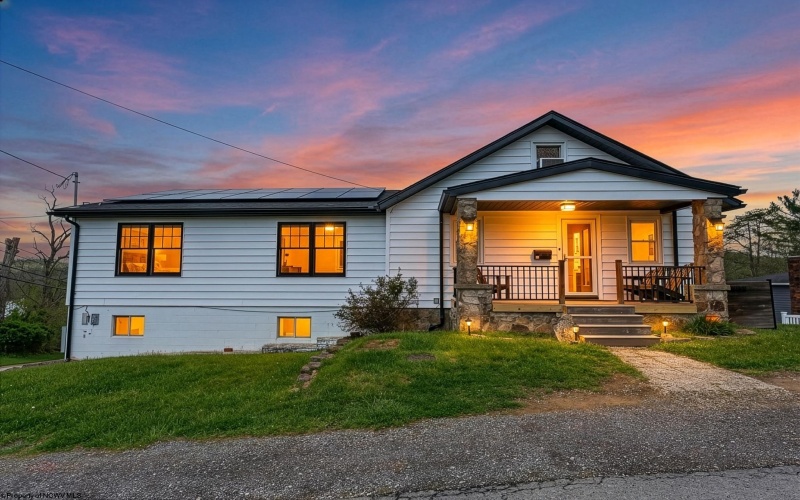 488 Wisconsin Avenue, Westover, West Virginia 26501, 3 Bedrooms Bedrooms, 7 Rooms Rooms,2 BathroomsBathrooms,Single Family Detached,For Sale,Wisconsin,10164473