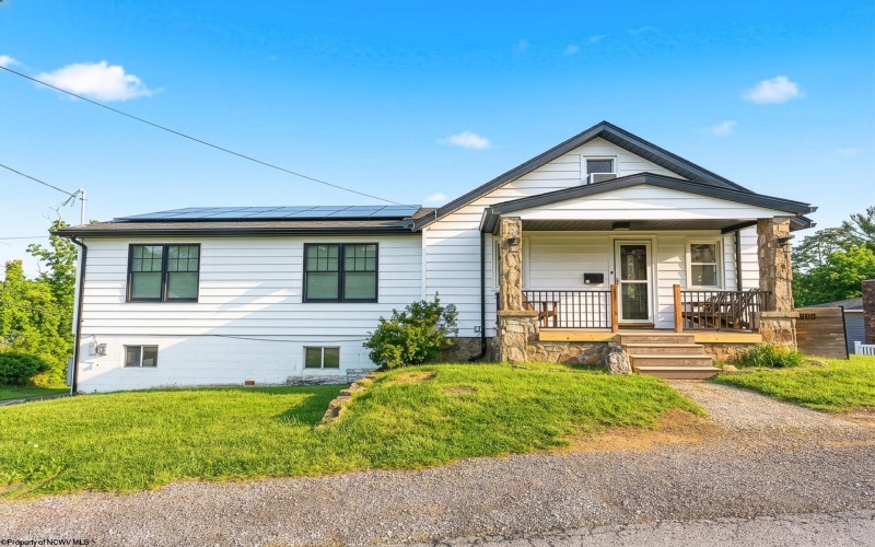 488 Wisconsin Avenue, Westover, West Virginia 26501, 3 Bedrooms Bedrooms, 7 Rooms Rooms,2 BathroomsBathrooms,Single Family Detached,For Sale,Wisconsin,10164473
