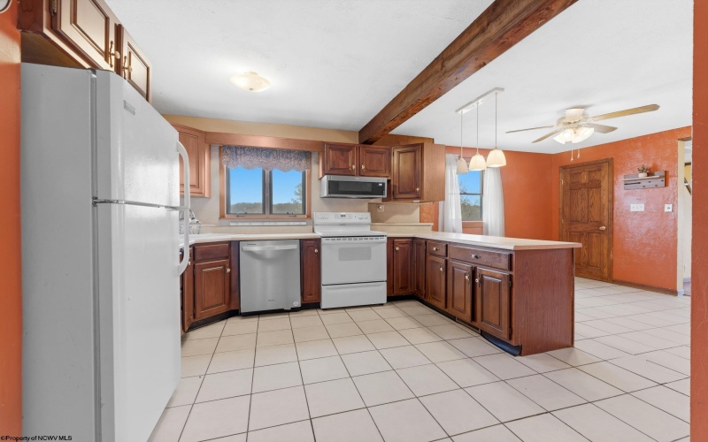 488 Wisconsin Avenue, Westover, West Virginia 26501, 3 Bedrooms Bedrooms, 7 Rooms Rooms,2 BathroomsBathrooms,Single Family Detached,For Sale,Wisconsin,10164473