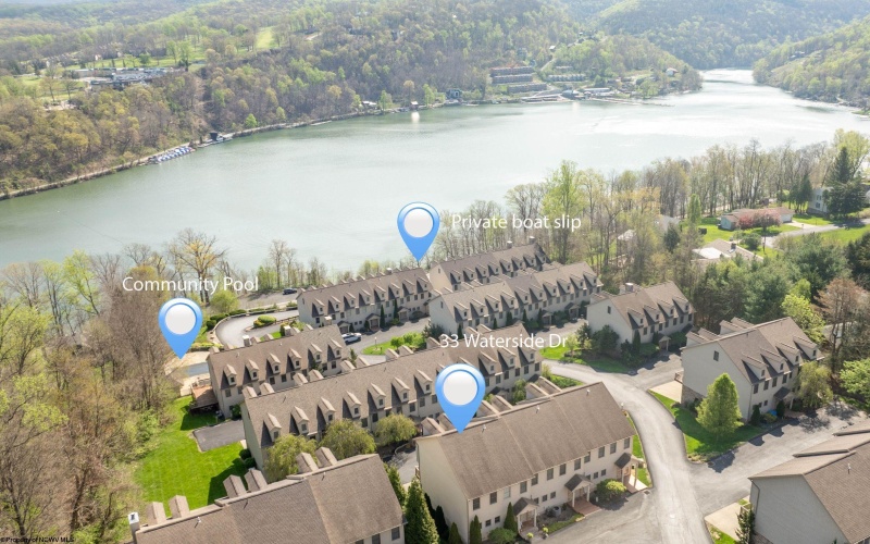 33 Waterside Drive, Morgantown, West Virginia 26508, 3 Bedrooms Bedrooms, 6 Rooms Rooms,2 BathroomsBathrooms,Single Family Attached,For Sale,Waterside,10164495