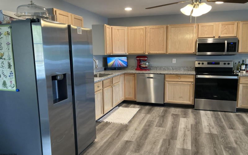 802 Puzzle Place, Morgantown, West Virginia 26505, 2 Bedrooms Bedrooms, 4 Rooms Rooms,3 BathroomsBathrooms,Residential Rentals,For Rent,Puzzle,10164476