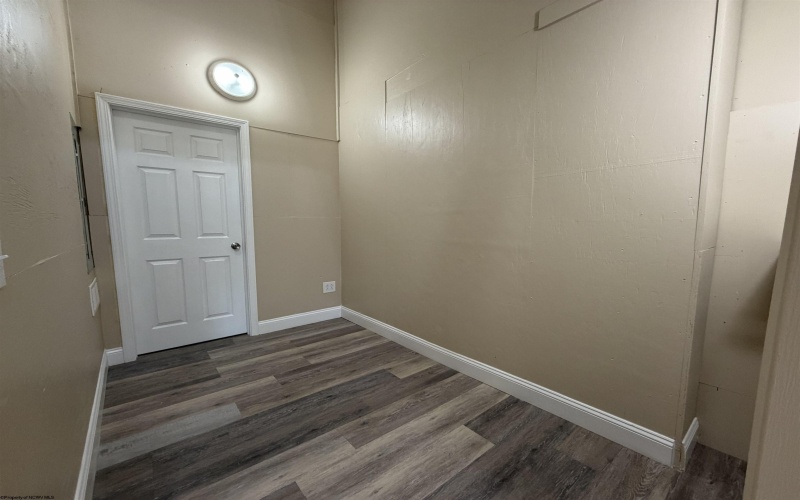 111 Lira Lane, Morgantown, West Virginia 26505, 1 Bedroom Bedrooms, 2 Rooms Rooms,1 BathroomBathrooms,Residential Rentals,For Rent,Lira,10164483