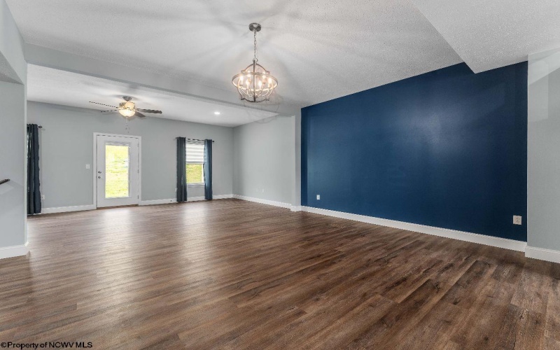 2052 Mountain Ash Lane, Morgantown, West Virginia 26501, 3 Bedrooms Bedrooms, 10 Rooms Rooms,3 BathroomsBathrooms,Residential Rentals,For Rent,Mountain Ash,10164485