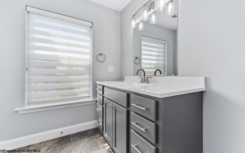 2052 Mountain Ash Lane, Morgantown, West Virginia 26501, 3 Bedrooms Bedrooms, 10 Rooms Rooms,3 BathroomsBathrooms,Residential Rentals,For Rent,Mountain Ash,10164485