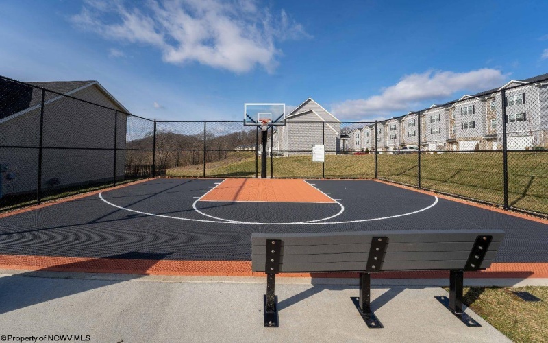 2052 Mountain Ash Lane, Morgantown, West Virginia 26501, 3 Bedrooms Bedrooms, 10 Rooms Rooms,3 BathroomsBathrooms,Residential Rentals,For Rent,Mountain Ash,10164485