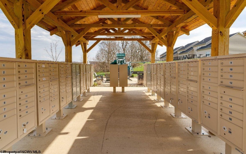 2052 Mountain Ash Lane, Morgantown, West Virginia 26501, 3 Bedrooms Bedrooms, 10 Rooms Rooms,3 BathroomsBathrooms,Residential Rentals,For Rent,Mountain Ash,10164485