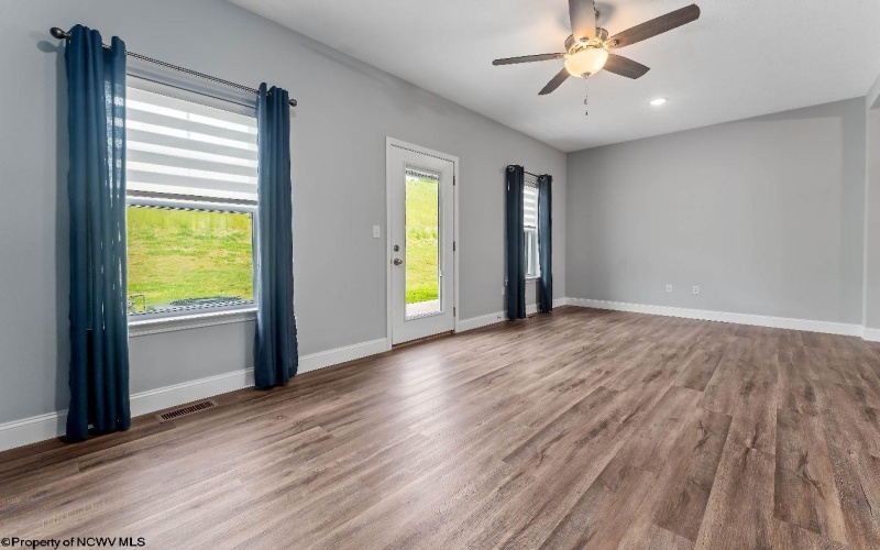 2052 Mountain Ash Lane, Morgantown, West Virginia 26501, 3 Bedrooms Bedrooms, 10 Rooms Rooms,3 BathroomsBathrooms,Residential Rentals,For Rent,Mountain Ash,10164485