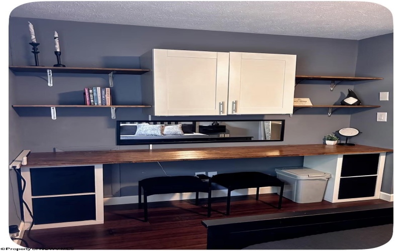 1693 Van Voorhis Road, Morgantown, West Virginia 26508, 2 Bedrooms Bedrooms, 4 Rooms Rooms,1 BathroomBathrooms,Single Family Attached,For Sale,Van Voorhis,10164487