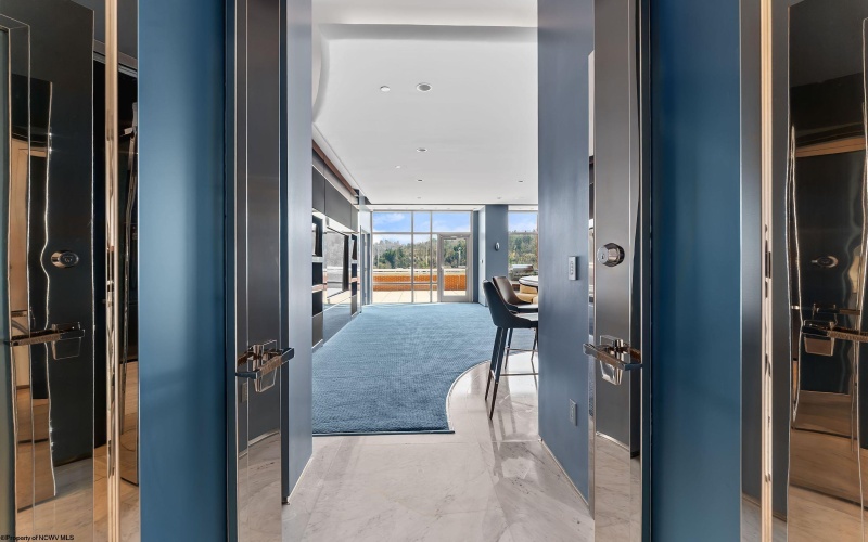 2 Waterfront Place, Morgantown, West Virginia 26501, 4 Bedrooms Bedrooms, 11 Rooms Rooms,4 BathroomsBathrooms,Single Family Attached,For Sale,Waterfront,10164492