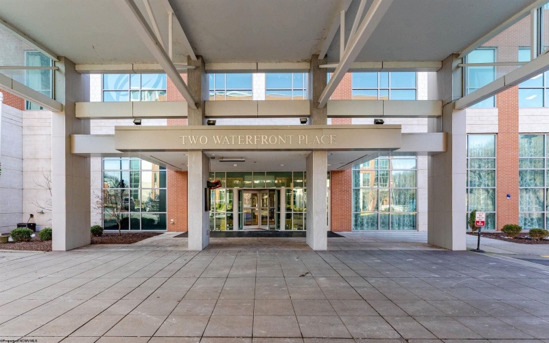 2 Waterfront Place, Morgantown, West Virginia 26501, 4 Bedrooms Bedrooms, 11 Rooms Rooms,4 BathroomsBathrooms,Single Family Attached,For Sale,Waterfront,10164492