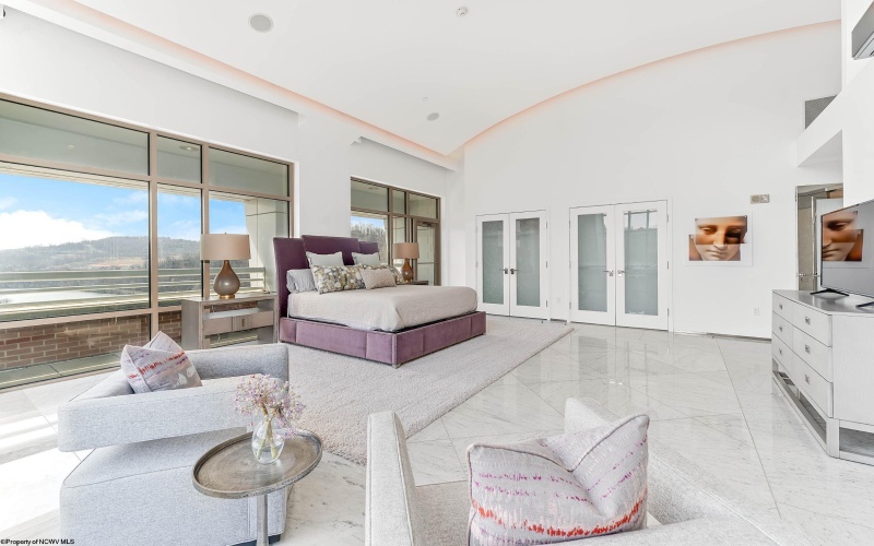 2 Waterfront Place, Morgantown, West Virginia 26501, 4 Bedrooms Bedrooms, 11 Rooms Rooms,4 BathroomsBathrooms,Single Family Attached,For Sale,Waterfront,10164492