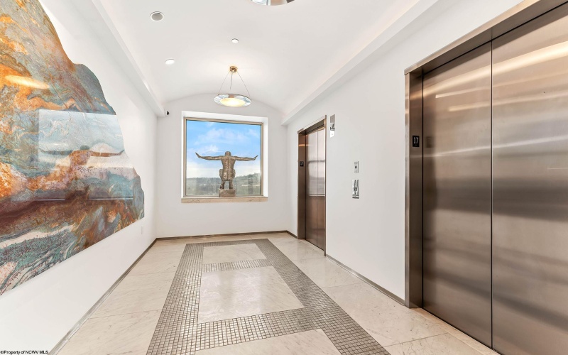 2 Waterfront Place, Morgantown, West Virginia 26501, 4 Bedrooms Bedrooms, 11 Rooms Rooms,4 BathroomsBathrooms,Single Family Attached,For Sale,Waterfront,10164492