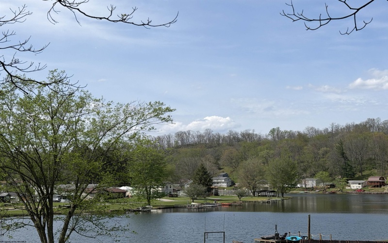 94, 95, 96 Crystal Lake, West Union, West Virginia 26456, ,Lots/land,For Sale,Crystal,10164478