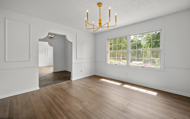 33 Elephant Walk, Fairmont, West Virginia 26554, 5 Bedrooms Bedrooms, 9 Rooms Rooms,4 BathroomsBathrooms,Single Family Detached,For Sale,Elephant,10160767