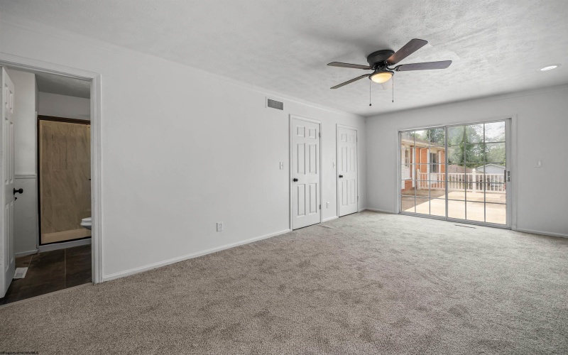 33 Elephant Walk, Fairmont, West Virginia 26554, 5 Bedrooms Bedrooms, 9 Rooms Rooms,4 BathroomsBathrooms,Single Family Detached,For Sale,Elephant,10160767