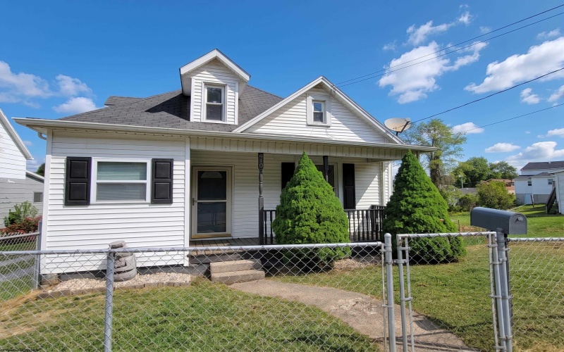 410 Haymond Highway, Clarksburg, West Virginia 26301-3864, 3 Bedrooms Bedrooms, 7 Rooms Rooms,2 BathroomsBathrooms,Single Family Detached,For Sale,Haymond,10164496