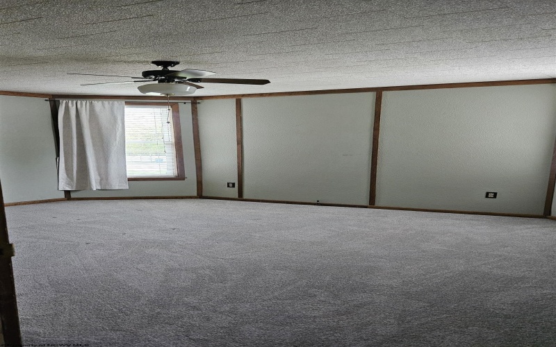 741 Mulberry Avenue, Clarksburg, West Virginia 26301, 4 Bedrooms Bedrooms, 10 Rooms Rooms,2 BathroomsBathrooms,Single Family Detached,For Sale,Mulberry,10164493