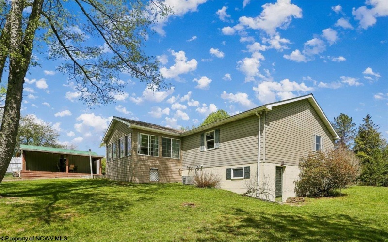 107 Number 41 Mine Road, Thomas, West Virginia 26292, 4 Bedrooms Bedrooms, 10 Rooms Rooms,3 BathroomsBathrooms,Single Family Detached,For Sale,Number 41 Mine,10164490