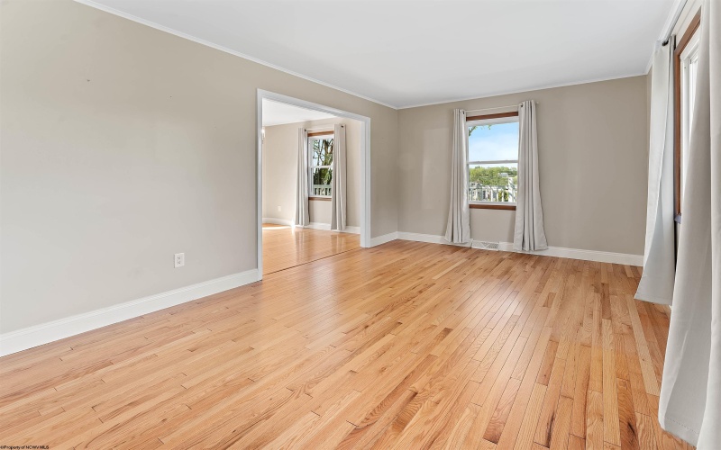 752 Northwest Drive, Morgantown, West Virginia 26505, 3 Bedrooms Bedrooms, 11 Rooms Rooms,3 BathroomsBathrooms,Single Family Detached,For Sale,Northwest,10164488