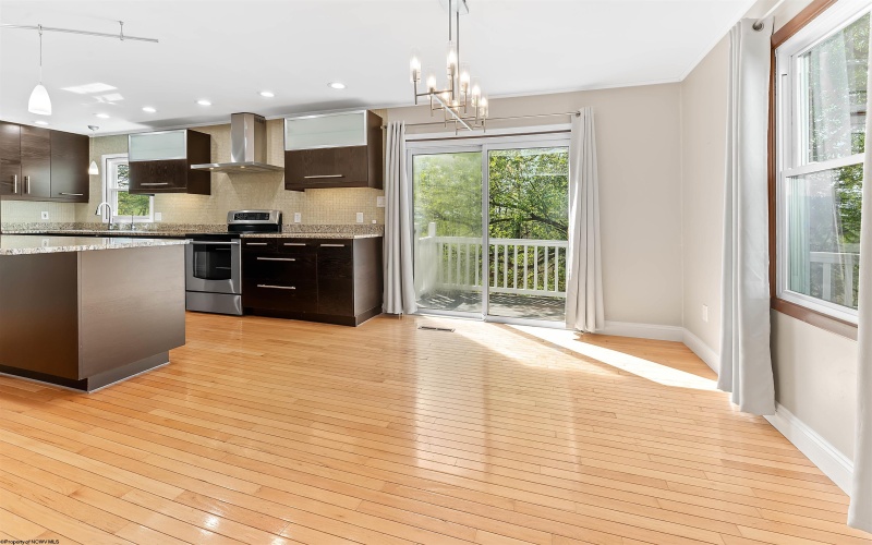 752 Northwest Drive, Morgantown, West Virginia 26505, 3 Bedrooms Bedrooms, 11 Rooms Rooms,3 BathroomsBathrooms,Single Family Detached,For Sale,Northwest,10164488