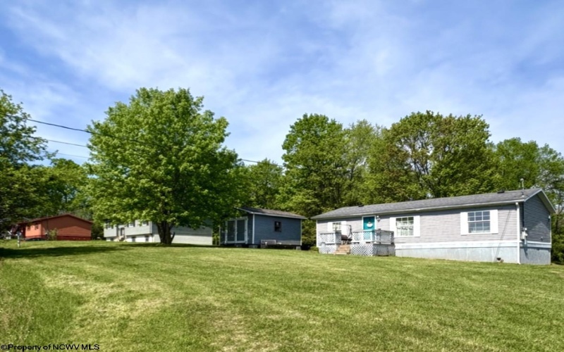 462 Spring Hills Road, Grafton, West Virginia 26354, 3 Bedrooms Bedrooms, 5 Rooms Rooms,2 BathroomsBathrooms,Single Family Detached,For Sale,Spring Hills,10164484
